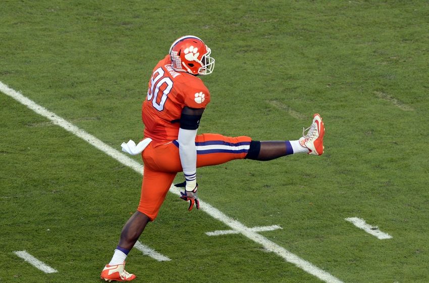 Clemson's Shaq Lawson vows to play against Alabama