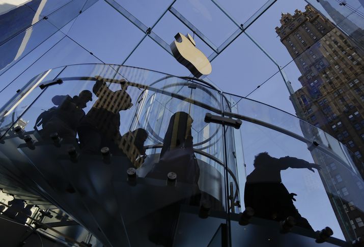 Apple sees first sales dip in more than a decade as super-growth era falters