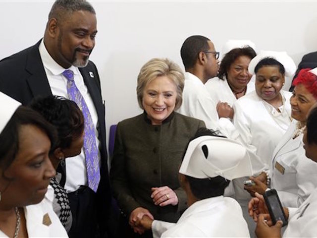 Clinton calls Flint water crisis 'immoral' in break from NH