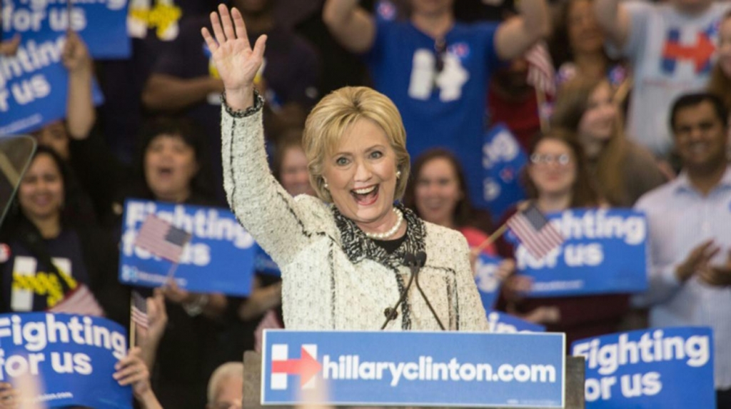 In South Carolina, Hillary Clinton looks to win, and win big