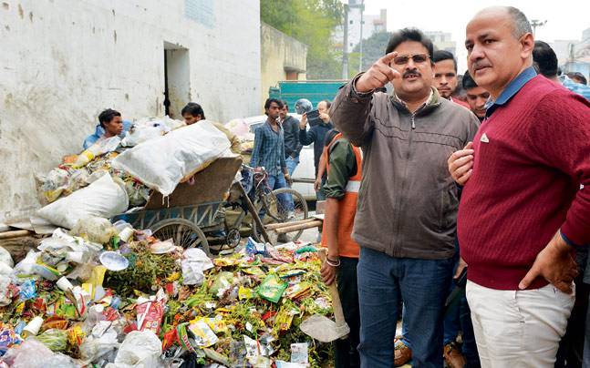 Deputy CM Manish Sisodia took part in a cleanliness drive in his constituency Patparganj