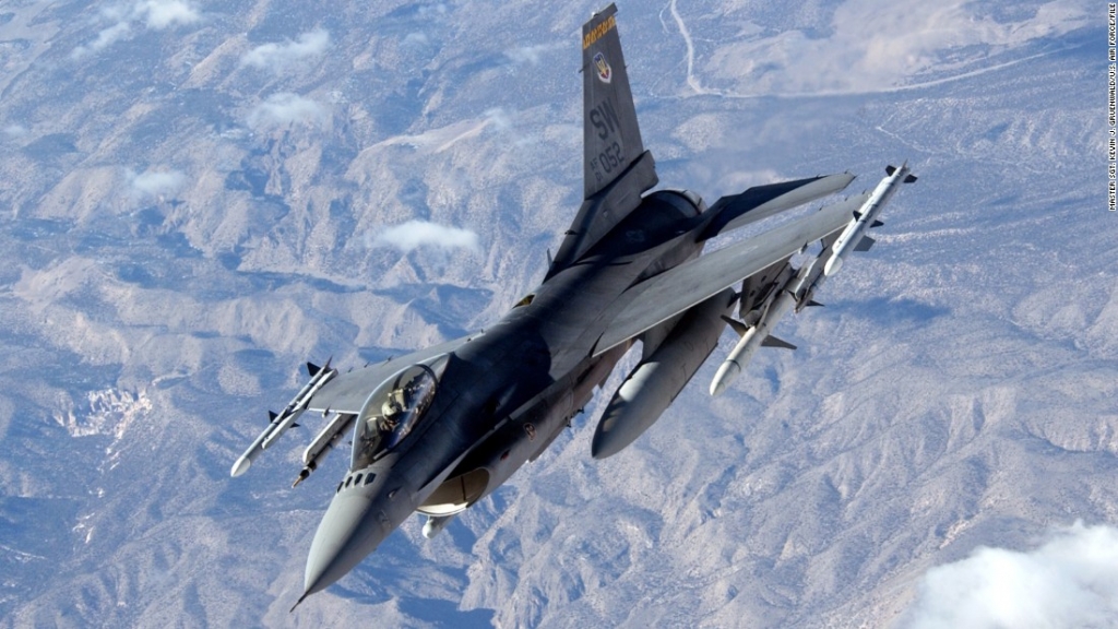 The single-engine jet is a mainstay of the Air Force combat fleet. It can perform both air-to-air and air-to-ground missions with its 20mm cannon and ability to carry missiles and bombs on external pods. More than 1,000 F-16s are in the Air Force inventor