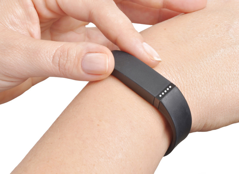 We already know that Fitbit can track one’s physical activity but recently it also served as an obscure pregnancy test