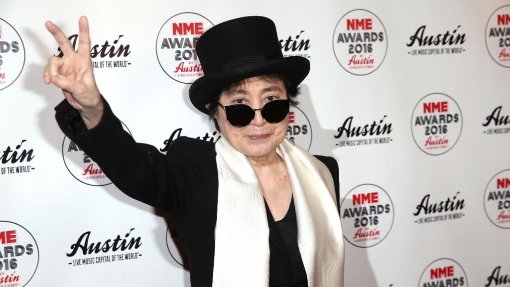 Yoko Ono rushed to hospital in New York City