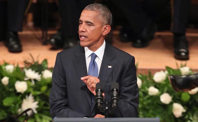 Barack Obama Tells Memorial US'Not As Divided As We Seem