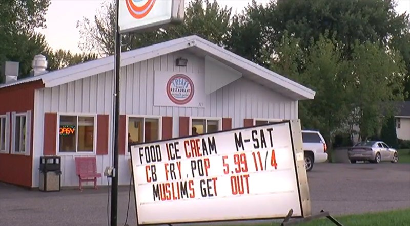 Restaurant owner defends “Muslims Get Out” sign