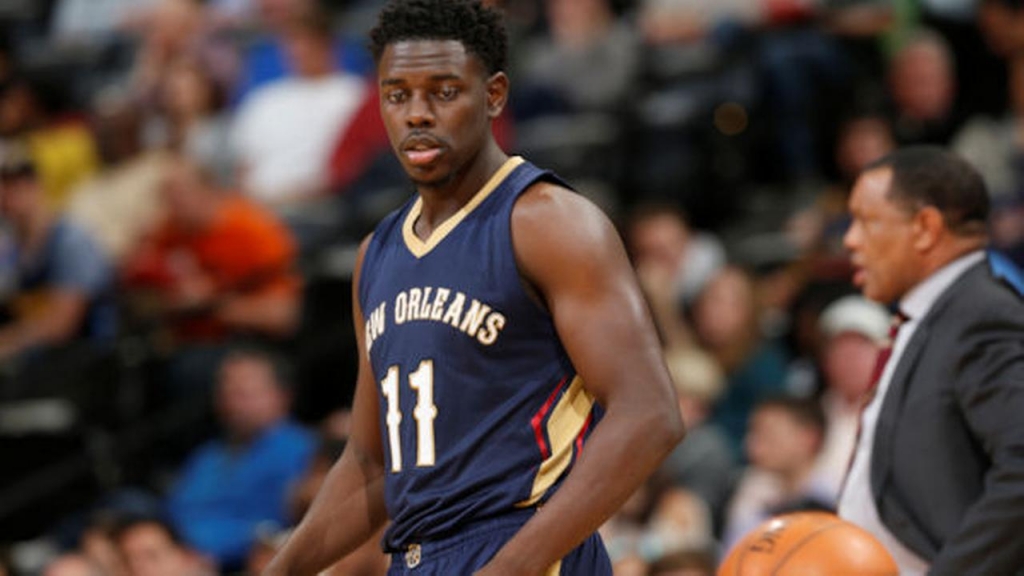 New Orleans Pelicans&#39 Jrue Holiday taking leave for pregnant wife's brain surgery