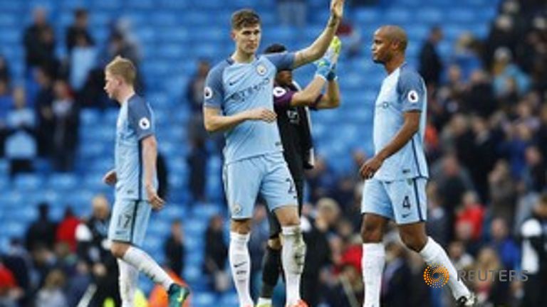 (Video) Claudio Bravo howler sees Man City goalkeeper sent off at Barcelona