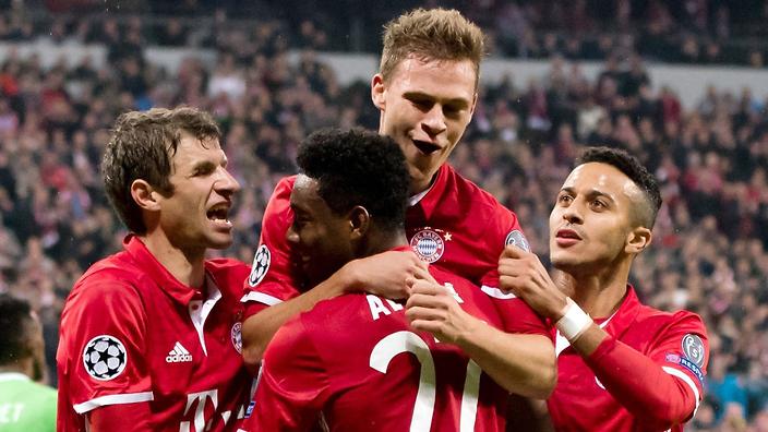 Joshua Kimmich of Bayern Munich celebrates scoring with teammates            
    
              
     
     
           Show Gr