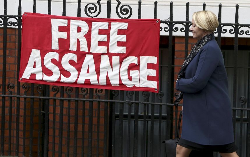 Swedish moves to interview Julian Assange in embassy welcomed by Ecuador