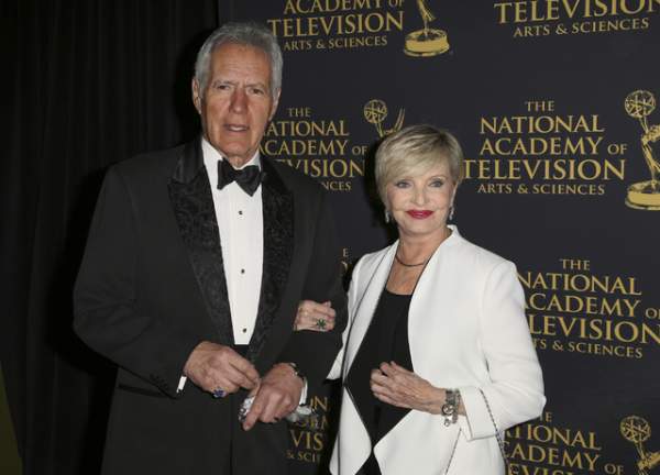 Florence Henderson, mom from 'The Brady Bunch,' dies at 82