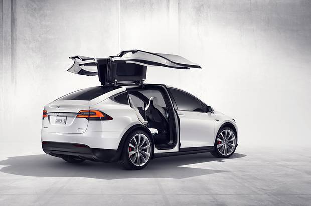 Tesla Motors Inc (NASDAQ:TSLA)'s Model S gets a $2000 price hike