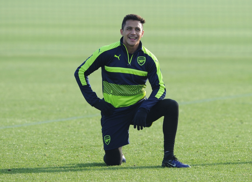 Monreal reveals the quality that separates Arsenal star Sanchez from the rest