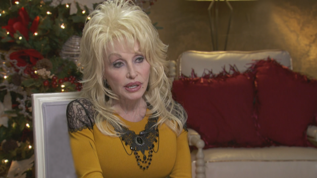 NBC airs Dolly Parton's 'Christmas of Many Colors' Nov 30th