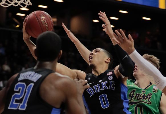 Duke Blue Devils forward Jayson Tatum puts