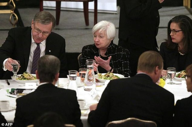 Federal Reserve Board Chairwoman Janet Yellen speaks during a luncheon at the Executives Club of Chicago