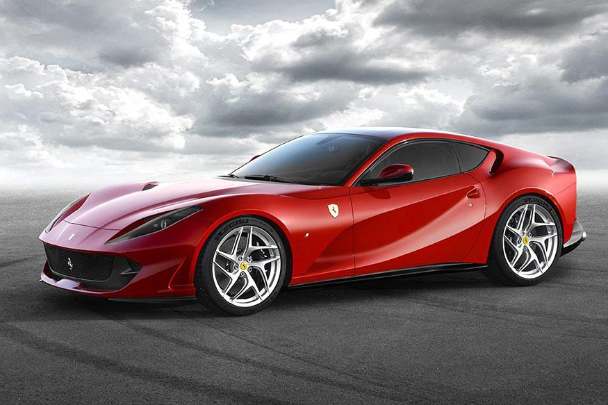 Ferrari 812 Superfast Unveiled The Most Powerful Ferrari Yet Keeps the V12 Engine Alive