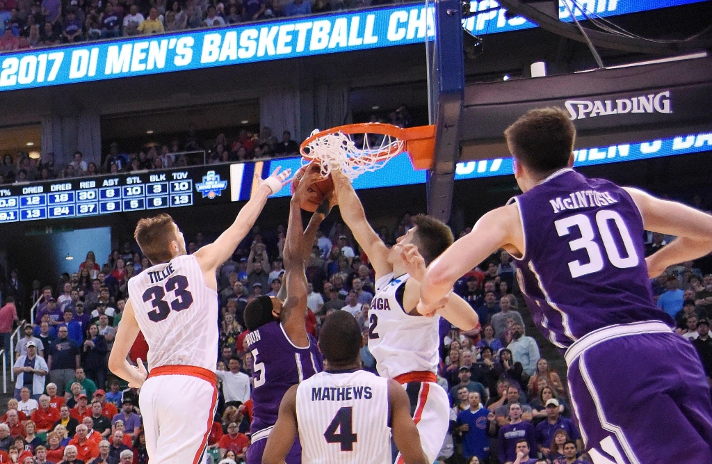 March Madness: Gonzaga slowly pulls away from South Dakota State