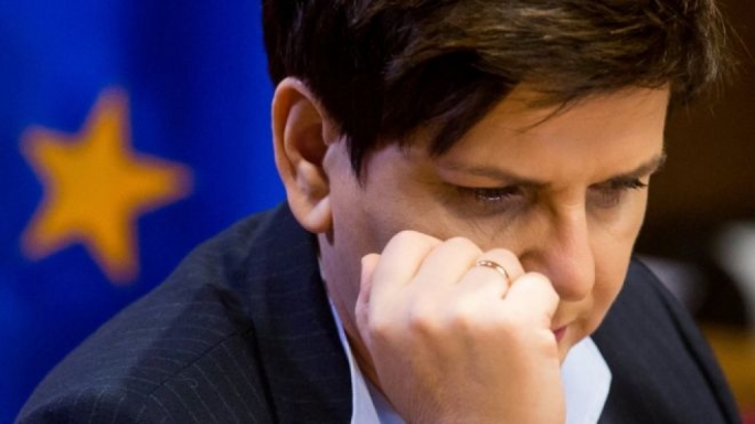 Polish PM Beata Szydlo has taken aim at her French counterpart Francois Hollande