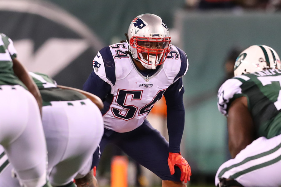 EAST RUTHERFORD NJ- NOVEMBER 27 New England Patriots middle linebacker Dont'a Hightower during the fourth quarter of the National Football League game between the New England Patriots and the New York Jets