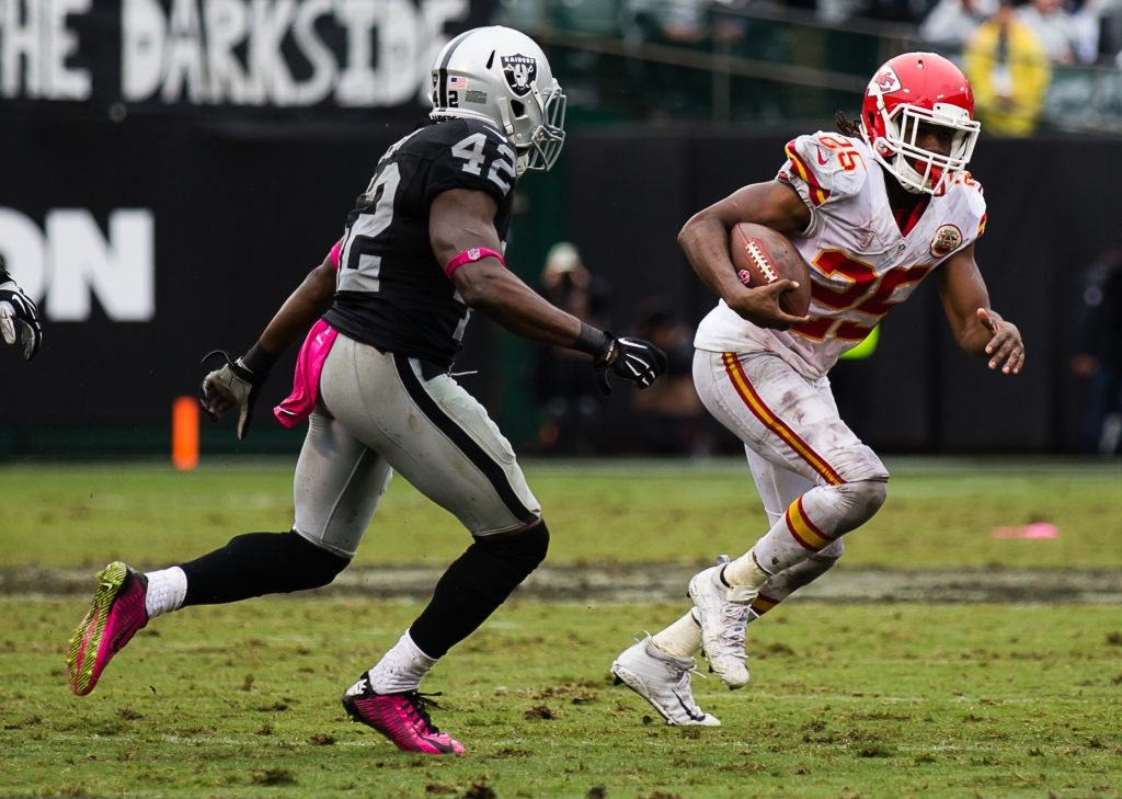 Oct 16 2016 Oakland CA USA Kansas City Chiefs running back Jamaal Charles carries the ball against the Oakland Raiders during the second quarter at Oakland Coliseum. Mandatory Credit Kelley L Cox-USA TODAY Sports