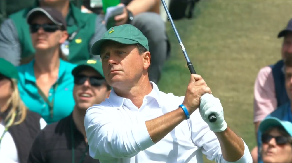 Watch Augusta Legend Jeff Knox Play the Par-3 12th Hole at the Masters