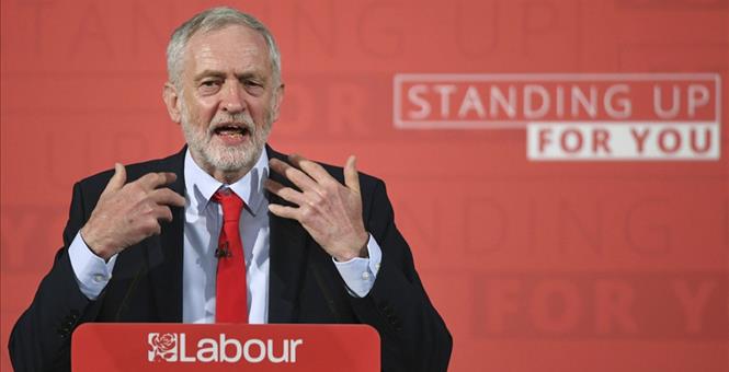 Labour leader says UK election 'establishment vs people&#39