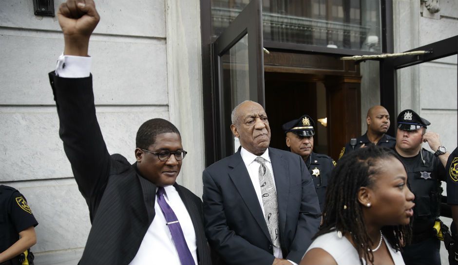 Bill Cosby alternate juror says he'probably would have voted to convict