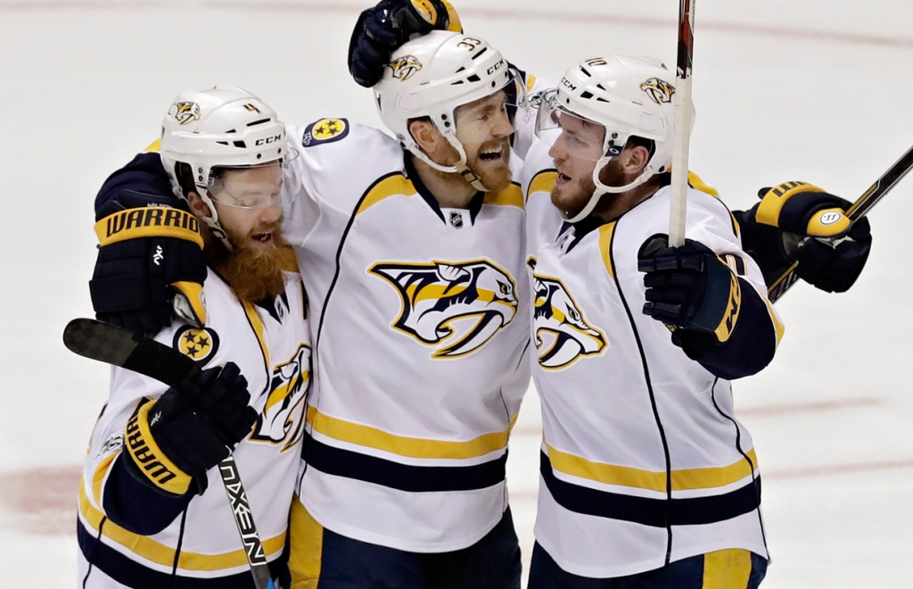 Predators looking to clinch series on home ice Monday       /WKRN