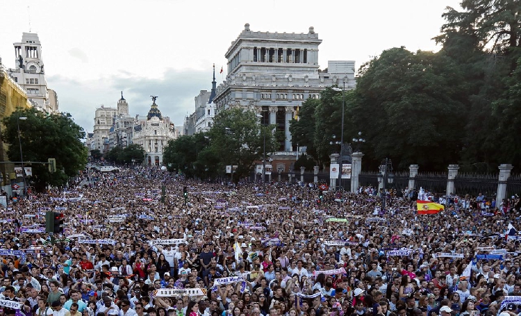 Real Madrid make history with 2nd straight Champions League title