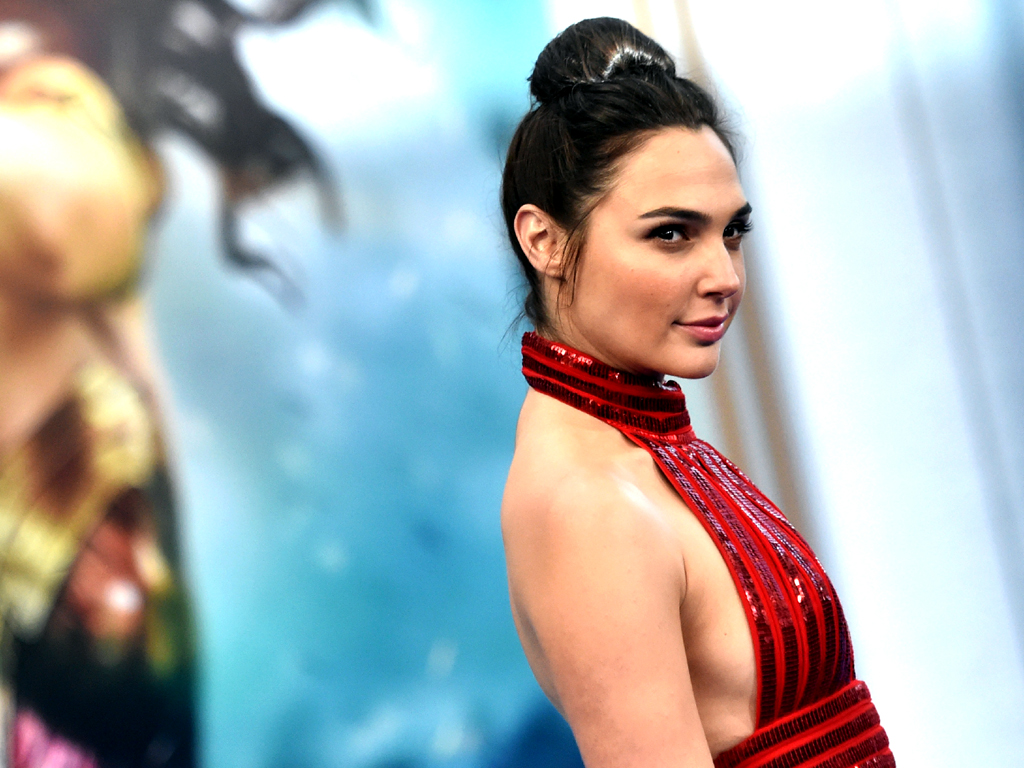 Wonder Woman first weekend / day 3 box office collection: Gal Gadot's film touched the mark of $100 million