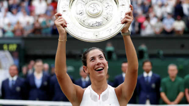 Makarova and Vesnina win doubles at Wimbledon