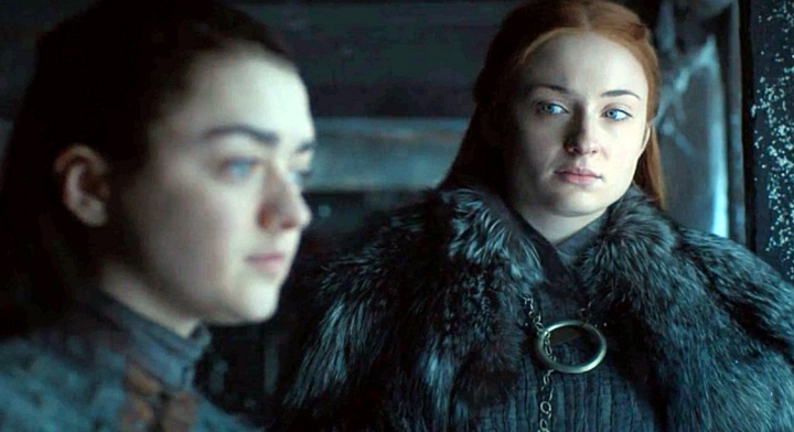 'Game Of Thrones' Season 7 Spoilers: Will Littlefinger Be Able To Tear Arya And Sansa Stark Apart?