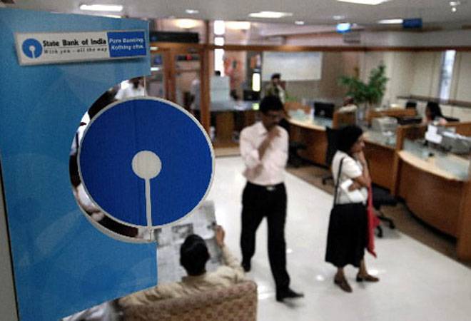 SBI Axis HDFC ICICI Bank offering festive discounts cashbacks. All you need to know