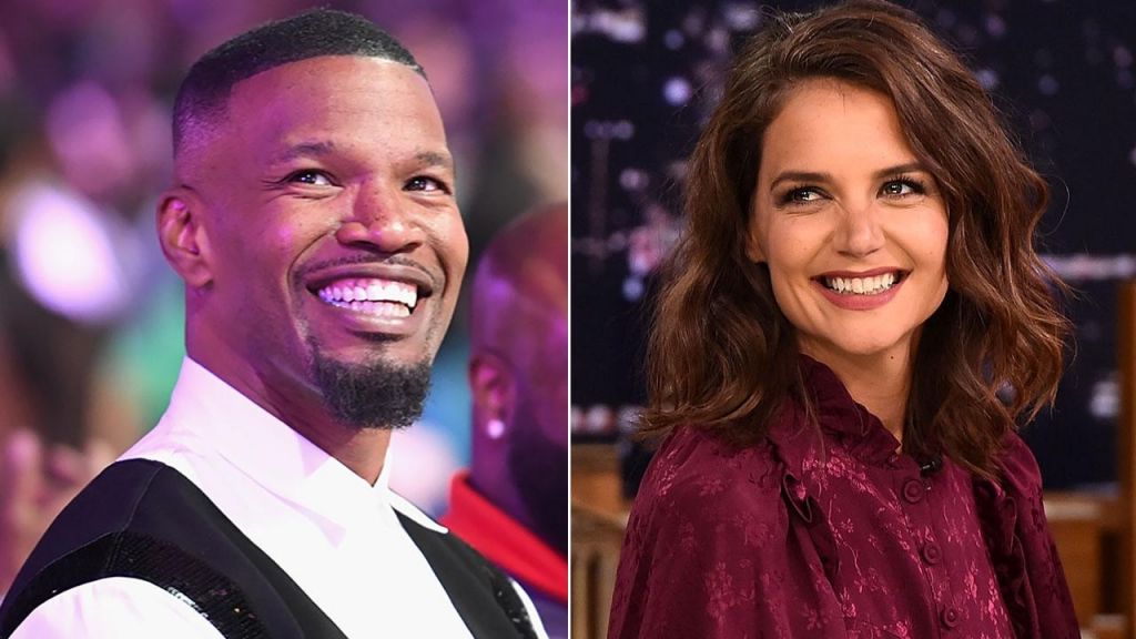 Katie Holmes & Jamie Foxx Seen Holding Hands in Public, Finally!