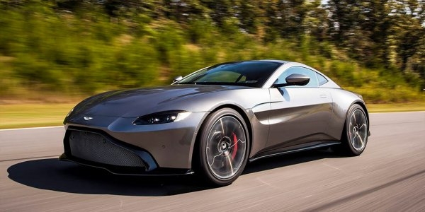 Aston Martin reveals aggressive new Vantage