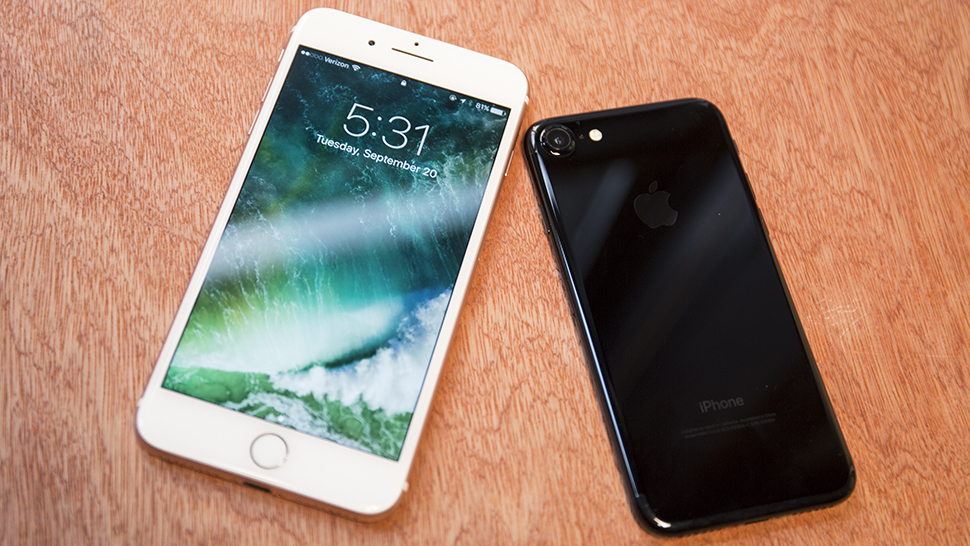 Apple Is Purposely Slowing Down Older Phones , Says Geekbench