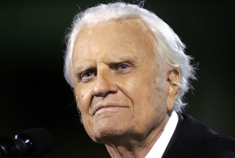 Influential evangelical leader Billy Graham dies at 99