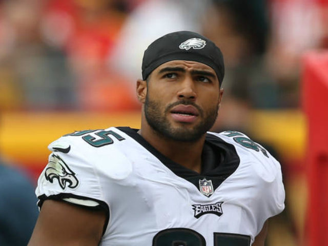 Philadelphia Eagles outside linebacker Mychal Kendricks in the third quarter of a week 2 NFL game between the Philadelphia Eagles and Kansas City Chiefs on September 17th 2017 at Arrowhead Stadium in Kansas City MO