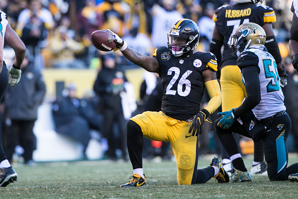 Report: Le'Veon Bell to Receive Franchise Tag, Negotiate New Steelers Contract