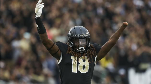 Shaquem Griffin refuses to let hand amputation dash NFL dream