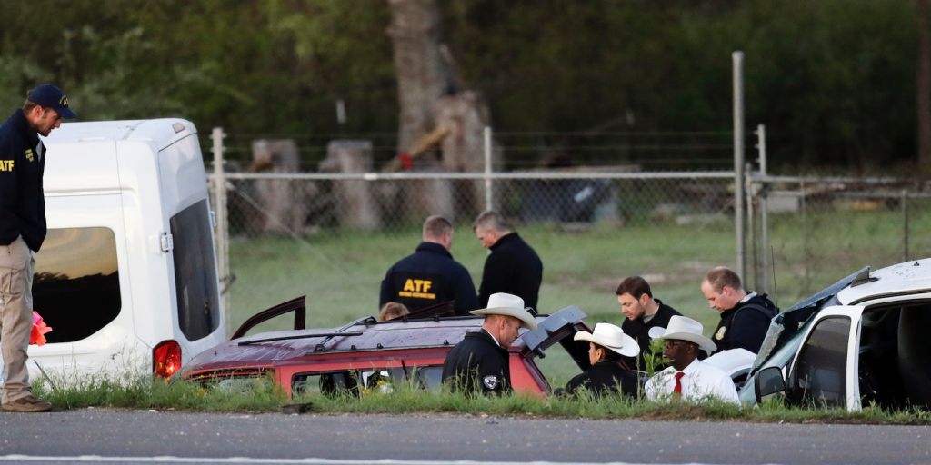 Police hunted down the suspected Austin bomber using his pink gloves and red SUV — and he used the alias 'Kelly