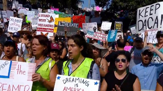 Judge orders reopening of DACA, after 90-day delay