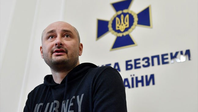 Anti-Kremlin Russian journalist Arkady Babchenko apologised to his wife