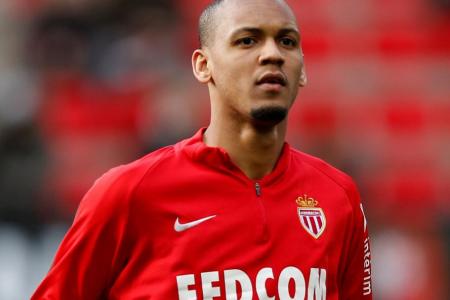 Brazilian midfielder Fabinho joins Liverpool from