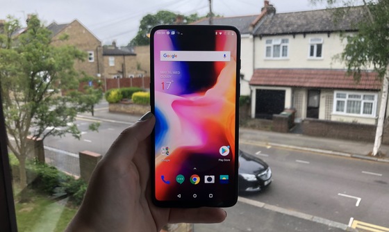 OnePlus 6 screen