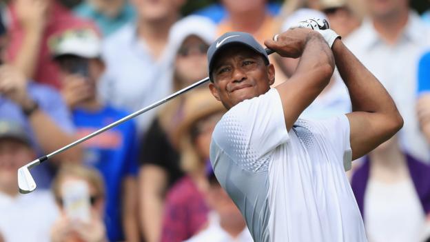 Simpson ties course record for five-shot lead as Tiger survives but McIlroy misses cut