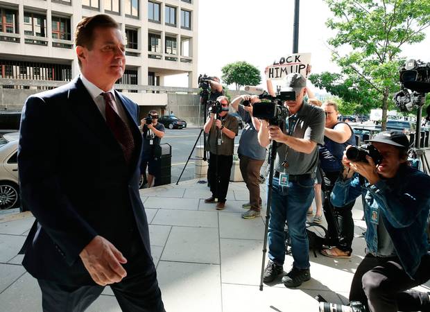 Former Trump campaign manager Paul Manafort arrives at the courthouse in Washington yesterday for a hearing