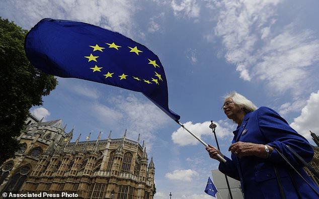 The British government is bracing for more bruising debate on its key Brexit bill after being forced to give ground to pro-EU lawmakers to avoid defeat.(AP P