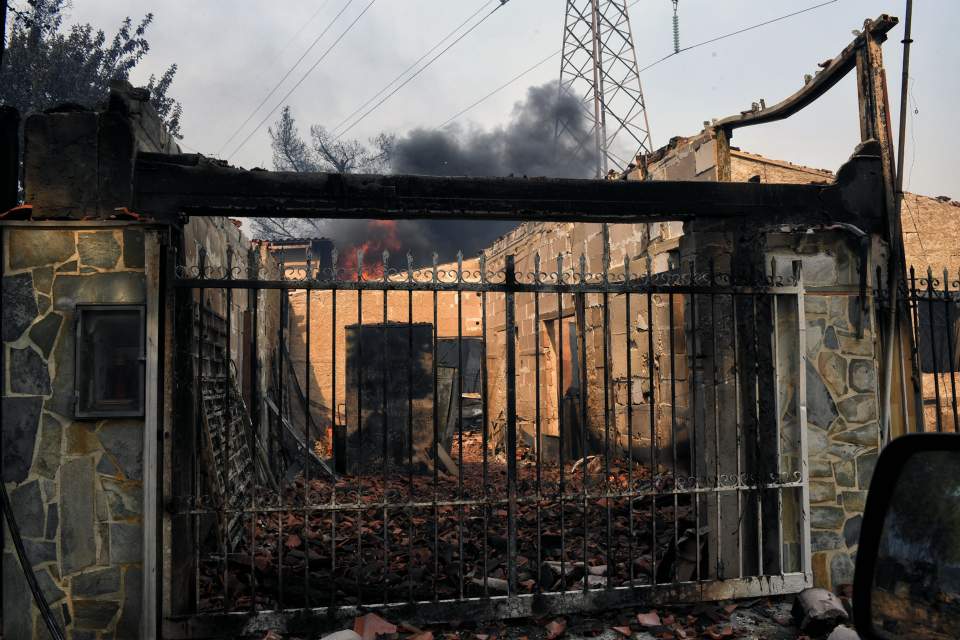 PICS: Death Toll Rises as Wildfires Ravage Greek Coast